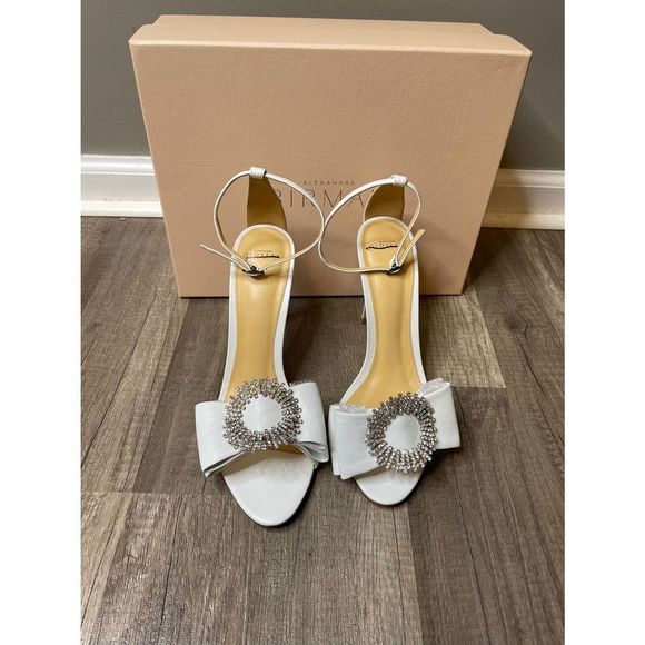 Alexandre Birman
Maddie Leather Ankle Strap Sandals - Picture 8 of 15